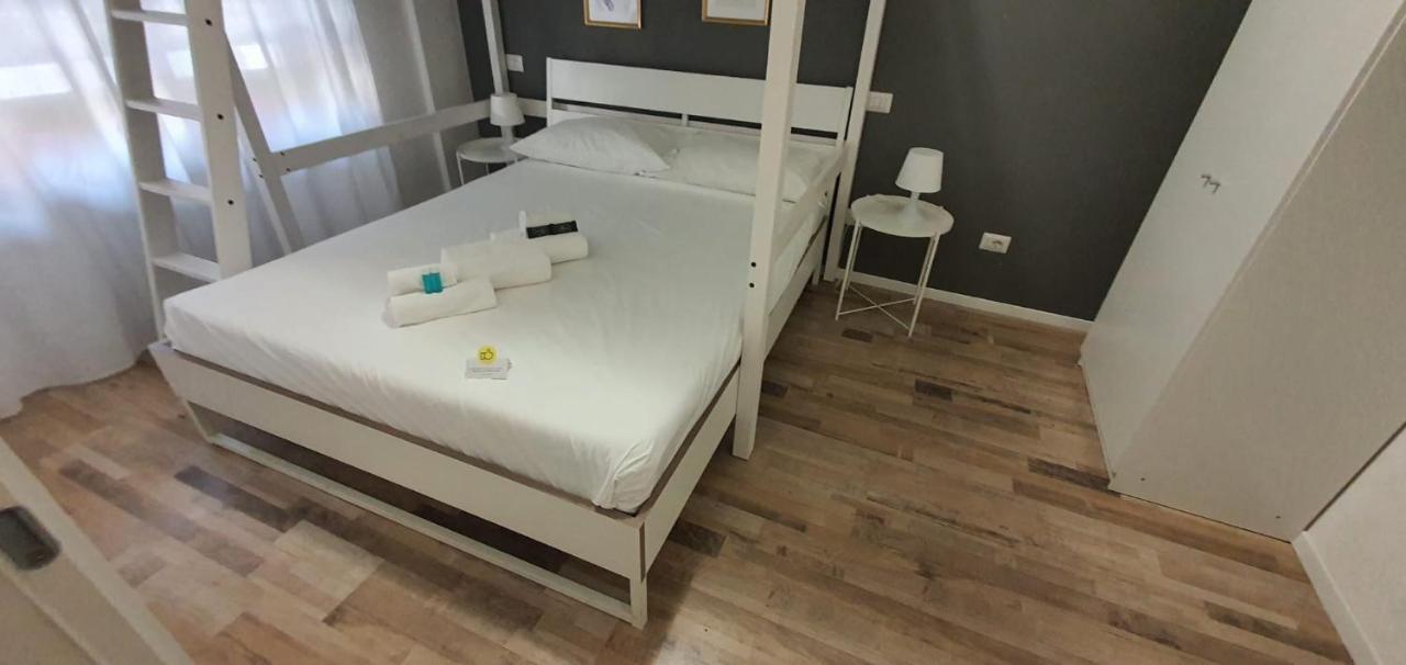 Apartment Paruta 65 Milan Luaran gambar