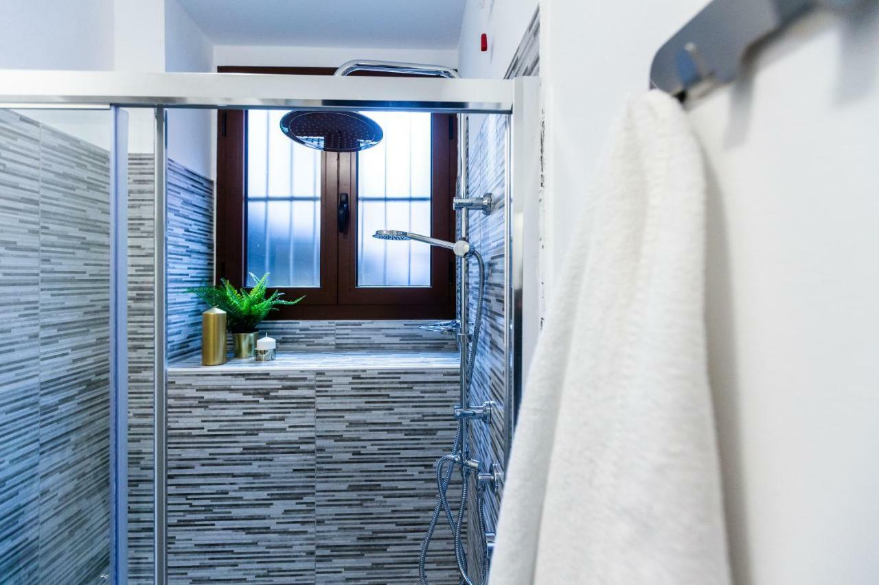 Apartment Paruta 65 Milan Luaran gambar