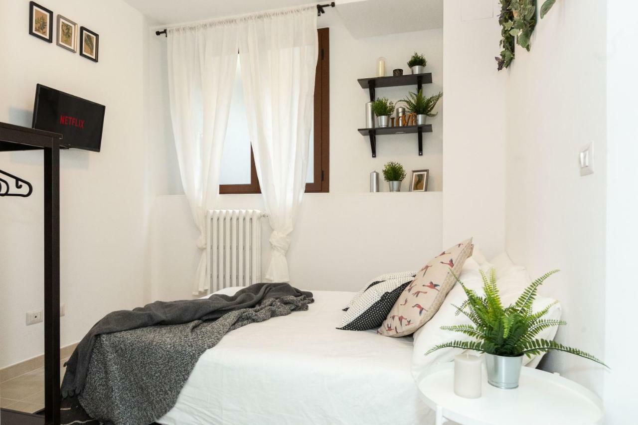 Apartment Paruta 65 Milan Luaran gambar