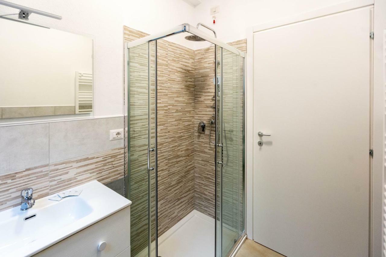Apartment Paruta 65 Milan Luaran gambar